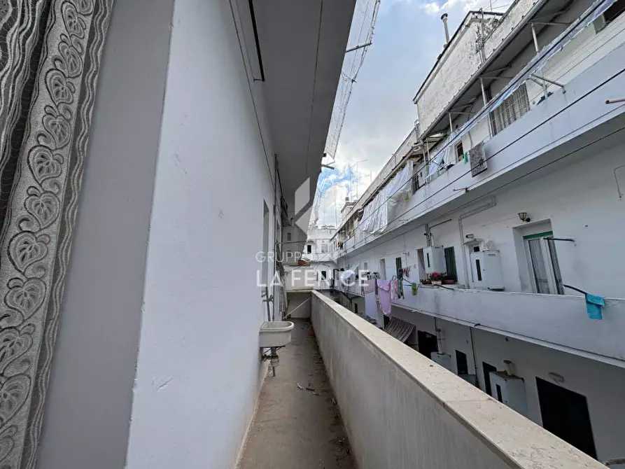 Immagine 25 di Appartamento in vendita  in corso dei mille a Martina Franca