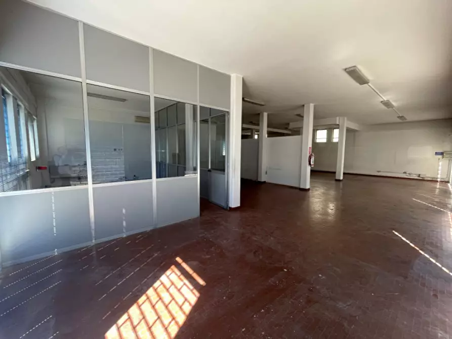 Immagine 9 di Ufficio in affitto  in via Rossini 6 a Vicenza