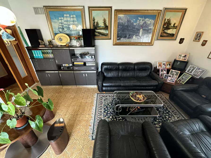 Immagine 32 di Villa in vendita  in Via Sant'Alberto, 19 a Badia Polesine