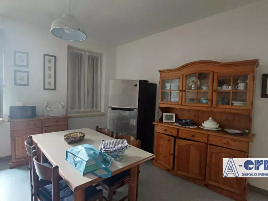 Immagine 6 di Appartamento in vendita  in via Garibaldi a Valbrenta