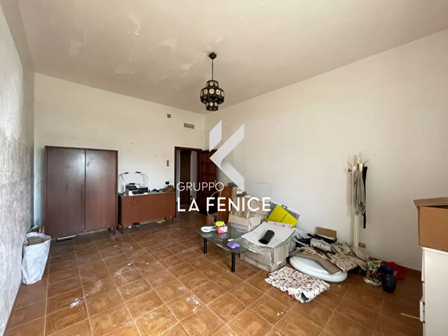 Immagine 27 di Villa in vendita  in contrada Nigri a Martina Franca