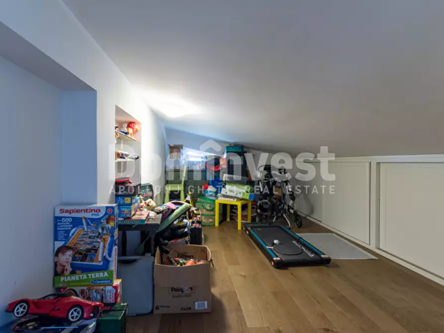 Immagine 20 di Villa in vendita  in Via Poggio Ameno a Guidonia Montecelio