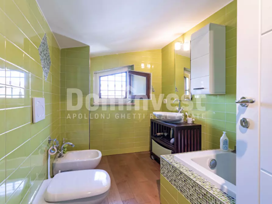 Immagine 22 di Villa in vendita  in Via Poggio Ameno a Guidonia Montecelio