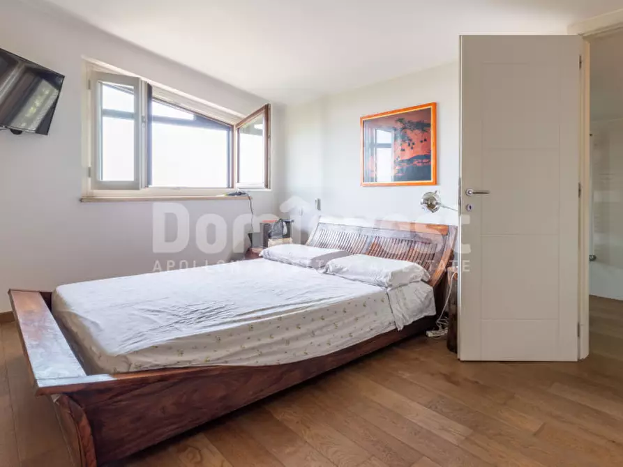 Immagine 29 di Villa in vendita  in Via Poggio Ameno a Guidonia Montecelio