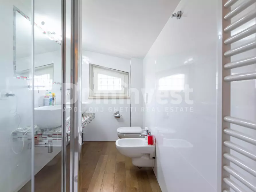 Immagine 30 di Villa in vendita  in Via Poggio Ameno a Guidonia Montecelio