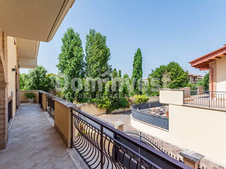 Immagine 69 di Villa in vendita  in Via Poggio Ameno a Guidonia Montecelio