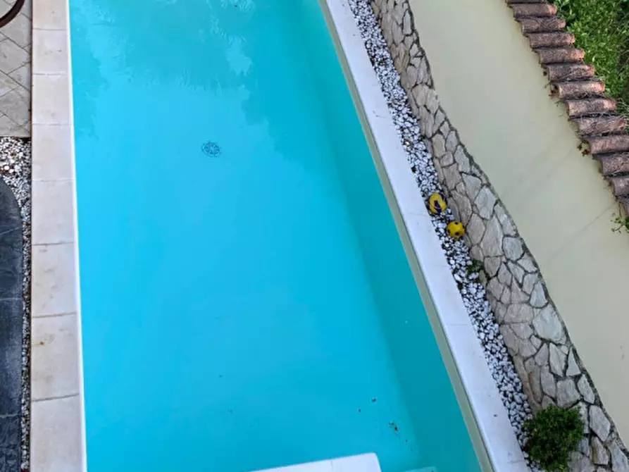 Immagine 78 di Villa in vendita  in Via Poggio Ameno a Guidonia Montecelio