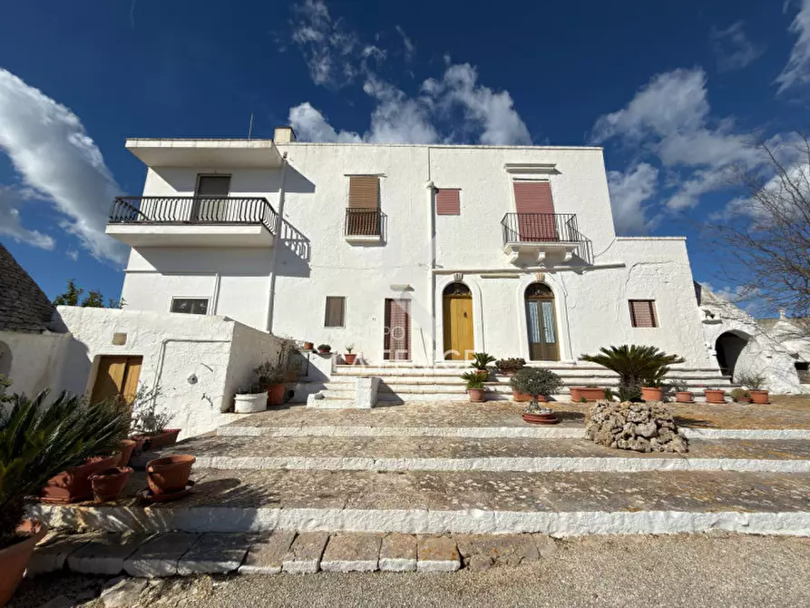 Immagine 2 di Villa in vendita  in Ceglie Messapica a Ceglie Messapico