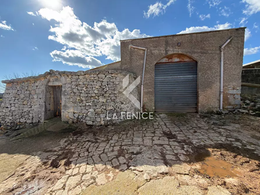 Immagine 59 di Villa in vendita  in Ceglie Messapica a Ceglie Messapico