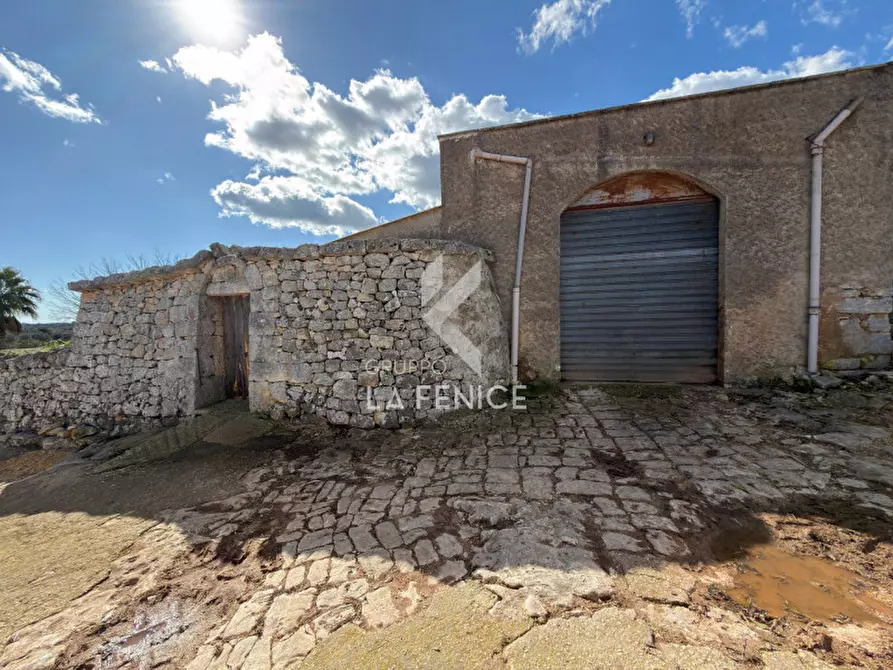 Immagine 60 di Villa in vendita  in Ceglie Messapica a Ceglie Messapico