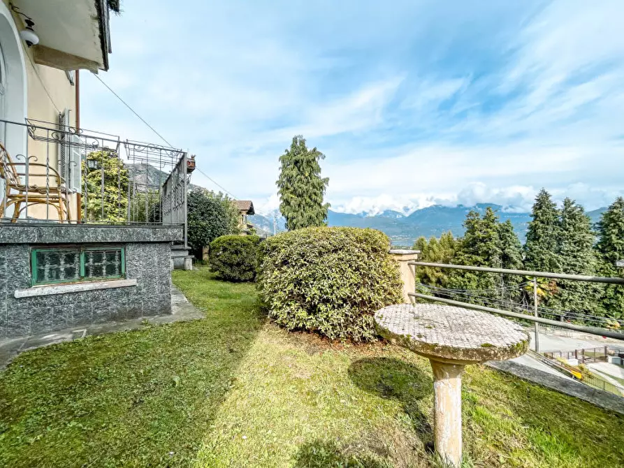 Immagine 21 di Villa in vendita  in Via due riviere, 70 a Baveno