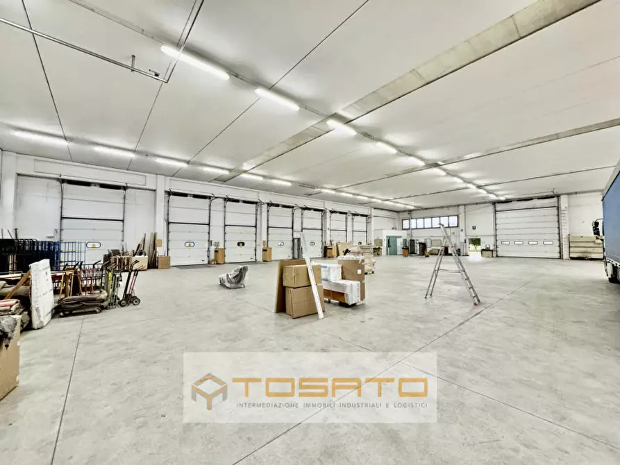 Immagine 4 di Capannone industriale in vendita  a Bovolone
