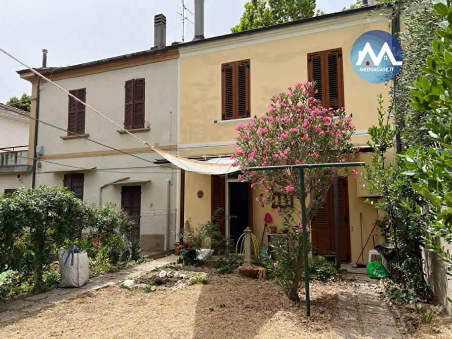 Immagine 2 di Appartamento in vendita  in via Pisacane 26 a Pesaro