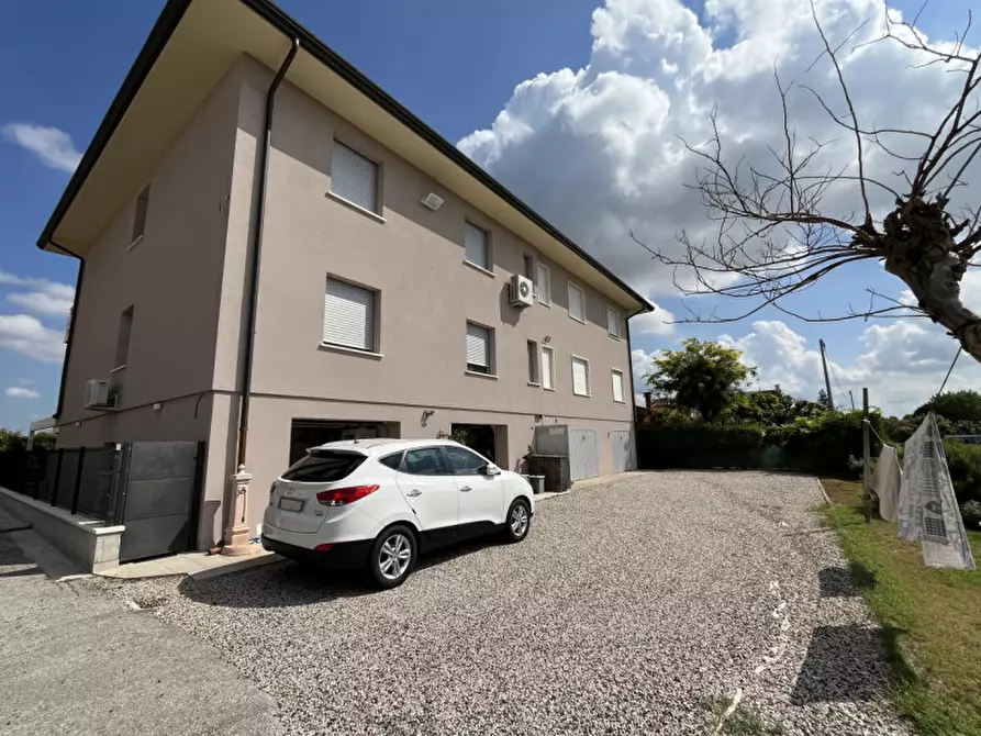 Immagine 84 di Villetta a schiera in vendita  in Via Cagnano a Poiana Maggiore