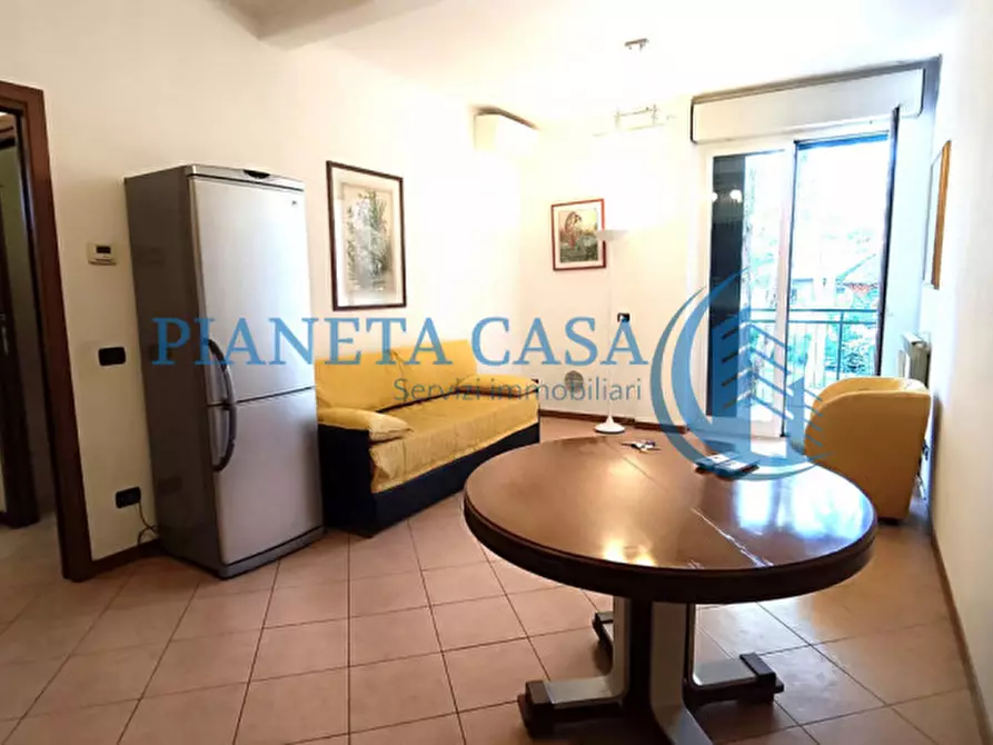 Immagine 6 di Appartamento in vendita  in Piazzale Cimitero Maggiore 12 a Milano