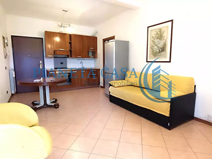 Immagine 7 di Appartamento in vendita  in Piazzale Cimitero Maggiore 12 a Milano