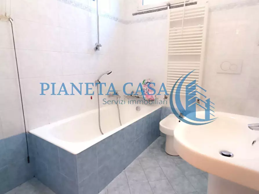 Immagine 8 di Appartamento in vendita  in Piazzale Cimitero Maggiore 12 a Milano