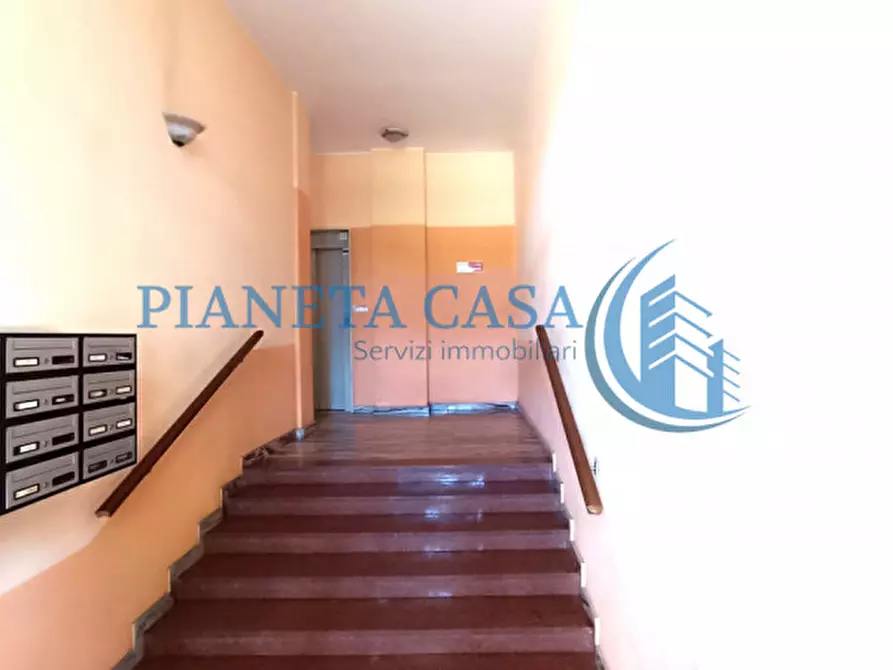 Immagine 11 di Appartamento in vendita  in Piazzale Cimitero Maggiore 12 a Milano