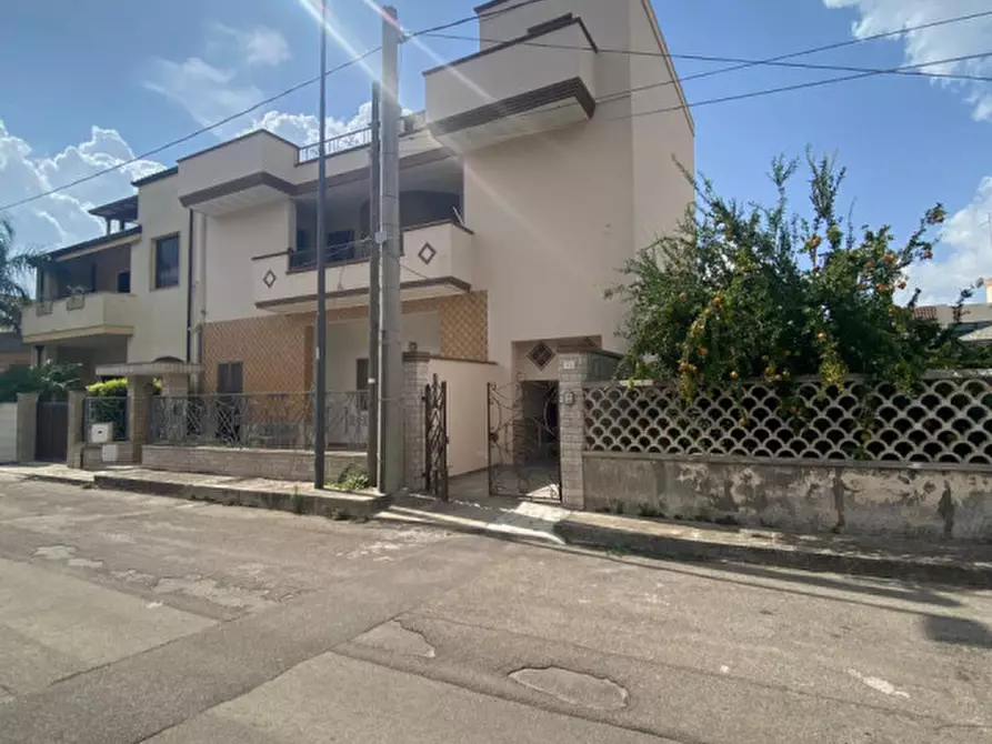 Immagine 1 di Appartamento in affitto  in Via Paisiello a Lizzanello