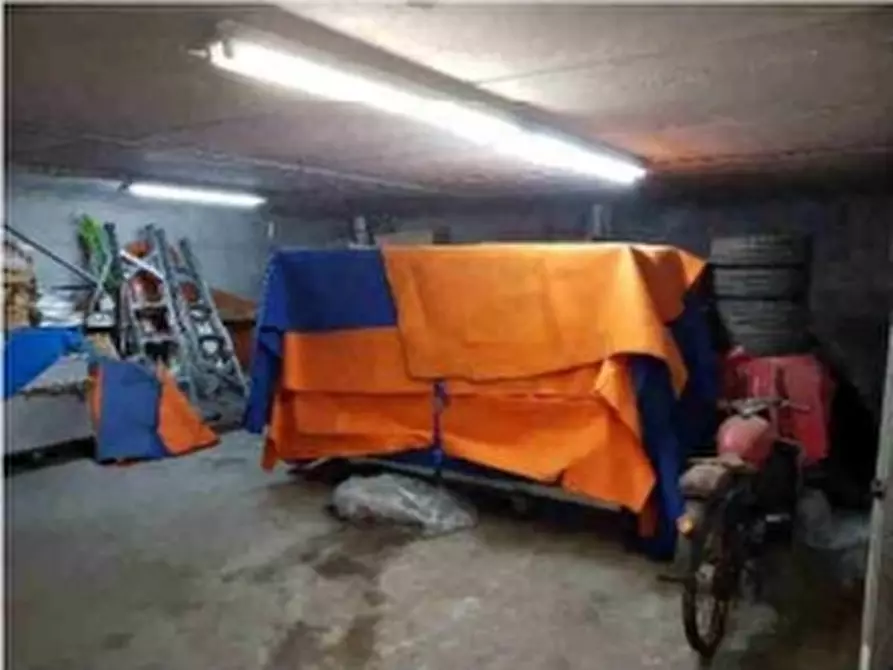 Immagine 3 di Garage in vendita  in VIA XX SETTEMBRE a San Martino Buon Albergo