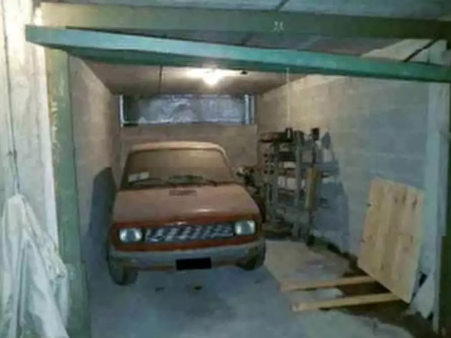 Immagine 9 di Garage in vendita  in VIA XX SETTEMBRE a San Martino Buon Albergo