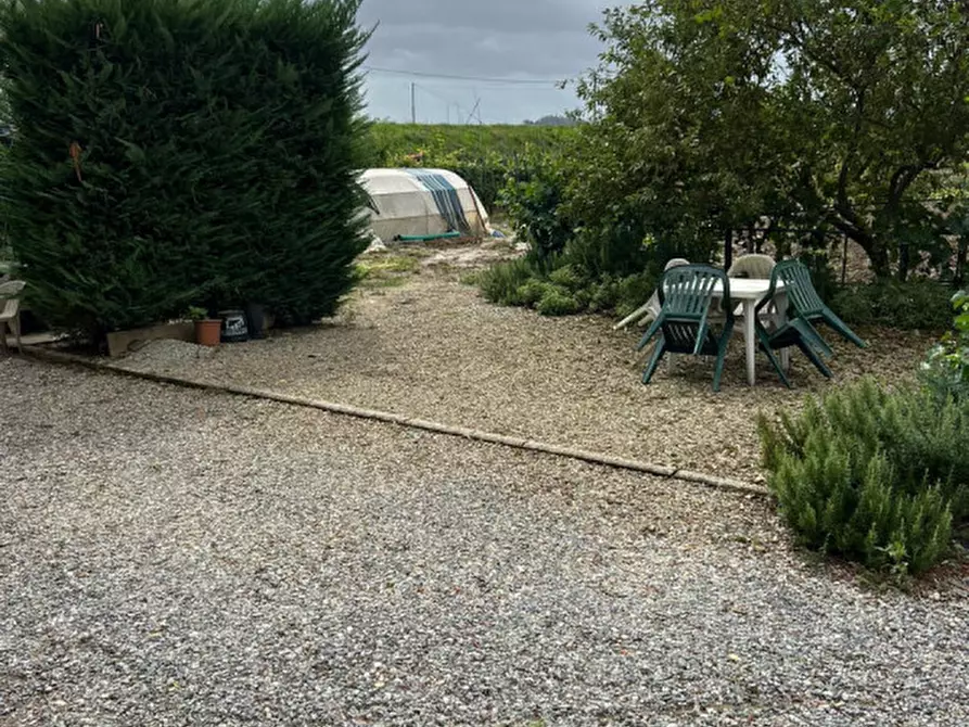 Immagine 12 di Terreno in vendita  a Prato