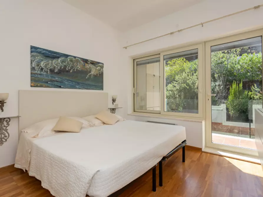 Immagine 6 di Appartamento in vendita  in Is Molas Asfoledi a Pula