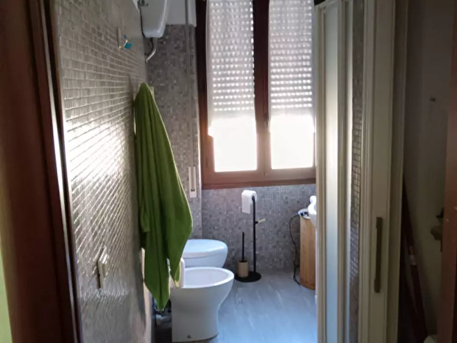 Immagine 16 di Appartamento in affitto  in via Amendola a Genova