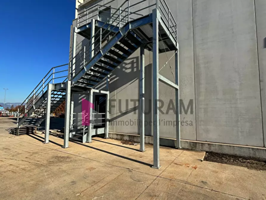 Immagine 5 di Capannone industriale in affitto  in via prandina a Carmignano Di Brenta