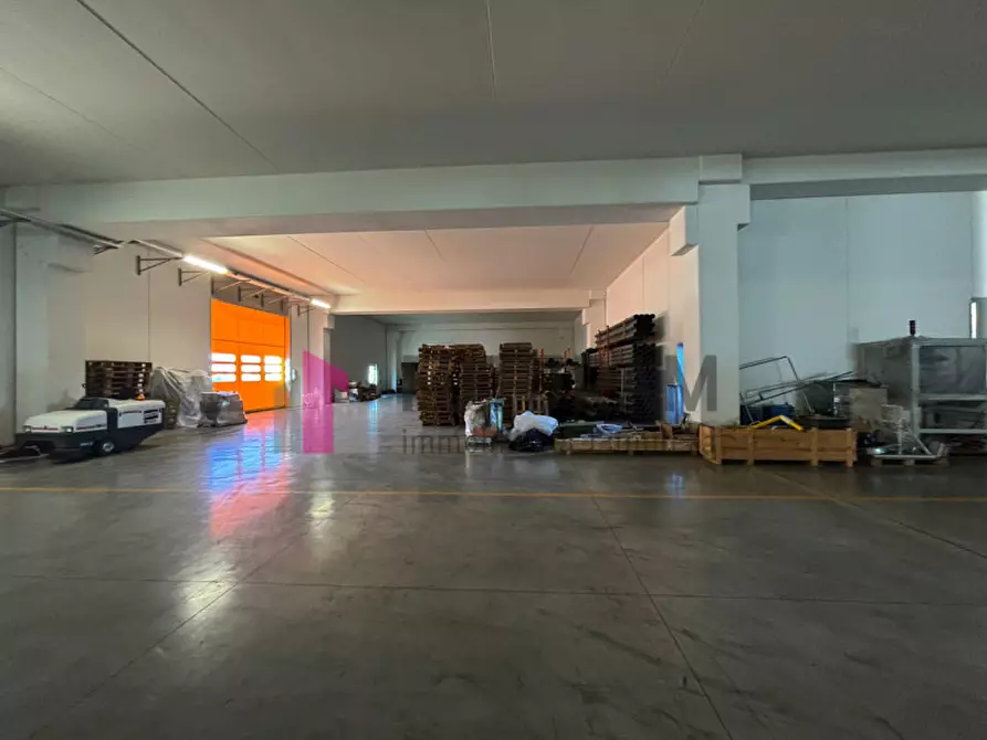 Immagine 6 di Capannone industriale in affitto  in via prandina a Carmignano Di Brenta