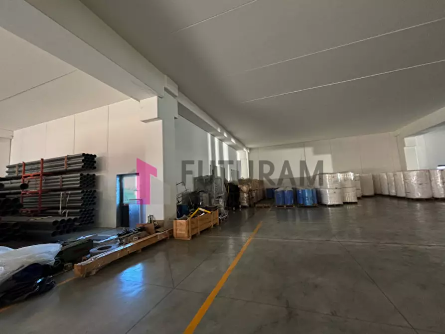 Immagine 9 di Capannone industriale in affitto  in via prandina a Carmignano Di Brenta