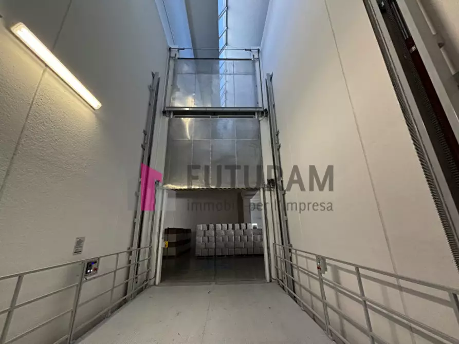 Immagine 13 di Capannone industriale in affitto  in via prandina a Carmignano Di Brenta