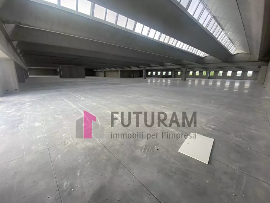 Immagine 17 di Capannone industriale in affitto  in via prandina a Carmignano Di Brenta