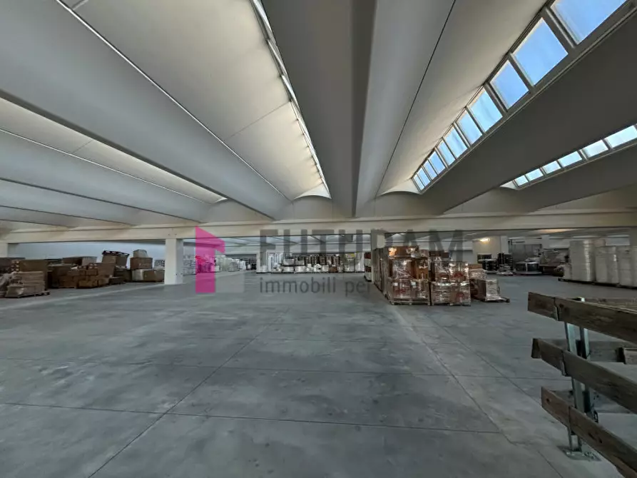 Immagine 19 di Capannone industriale in affitto  in via prandina a Carmignano Di Brenta