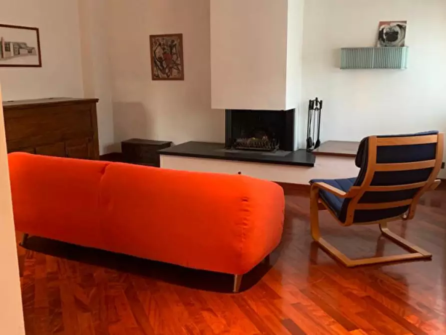 Immagine 2 di Appartamento in vendita  a Sinalunga