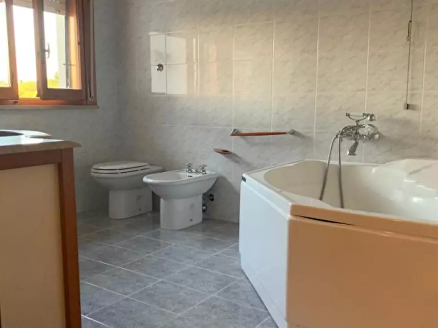 Immagine 4 di Appartamento in vendita  a Sinalunga