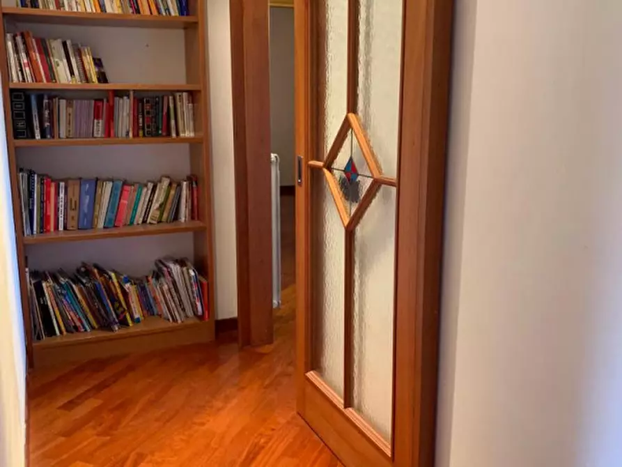 Immagine 5 di Appartamento in vendita  a Sinalunga