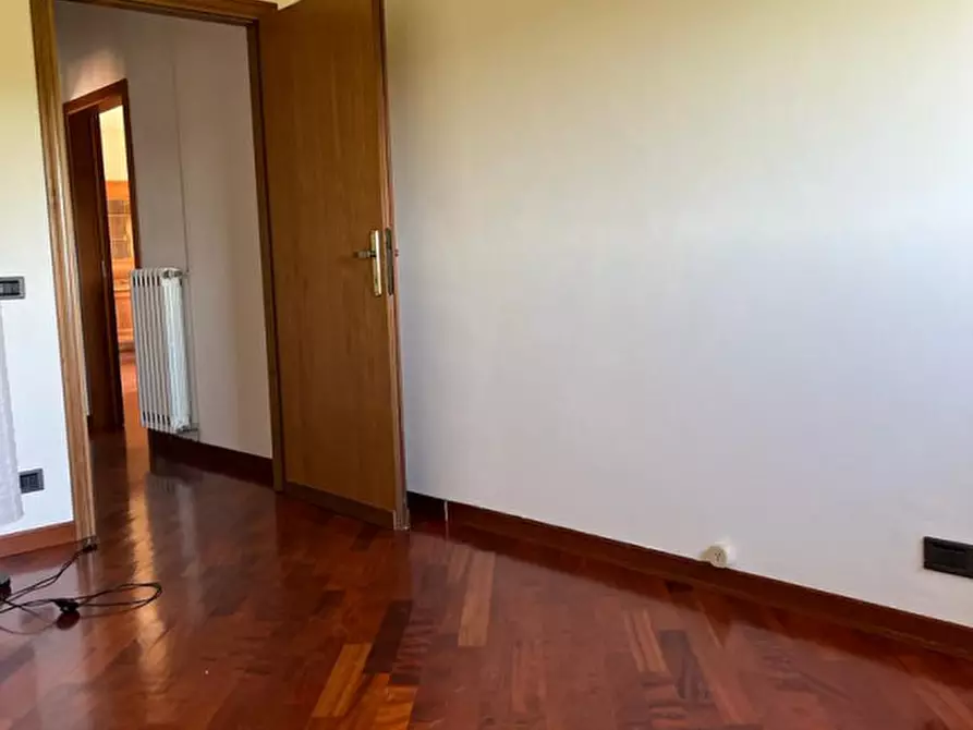 Immagine 9 di Appartamento in vendita  a Sinalunga