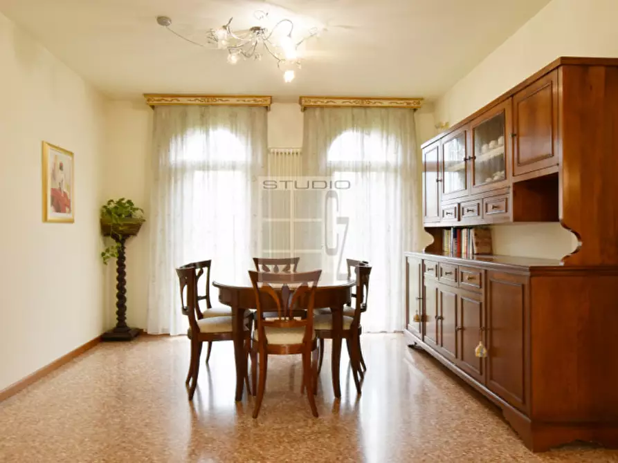 Immagine 14 di Casa bifamiliare in vendita  in via Venier a Loreggia