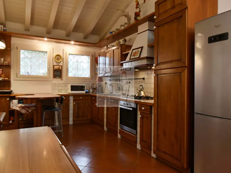 Immagine 21 di Casa bifamiliare in vendita  in via Venier a Loreggia