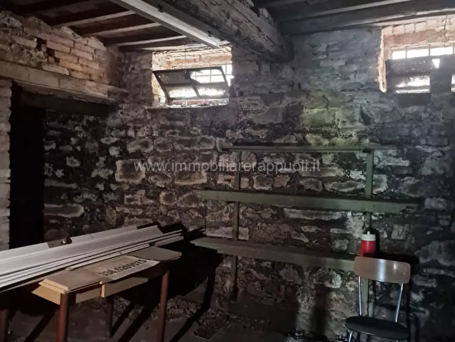 Immagine 14 di Casa indipendente in vendita  a Cortona