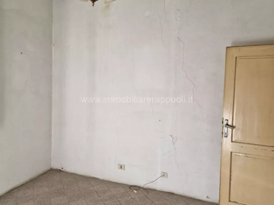 Immagine 23 di Casa indipendente in vendita  a Cortona