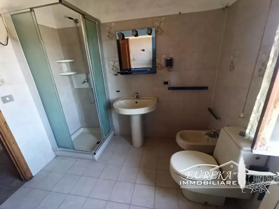 Immagine 50 di Casa indipendente in vendita  in via roma 152 a Castiglione Del Lago