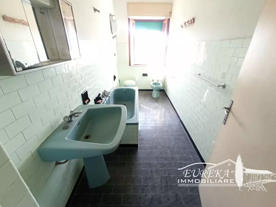 Immagine 54 di Casa indipendente in vendita  in via roma 152 a Castiglione Del Lago