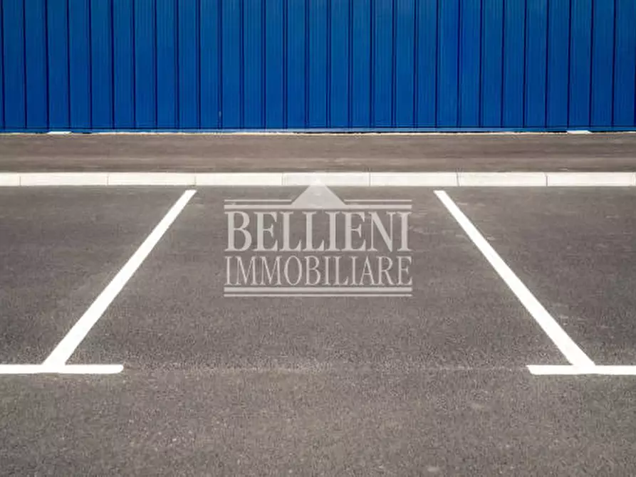 Immagine 4 di Posto auto in vendita  in Viale Trento a Vicenza