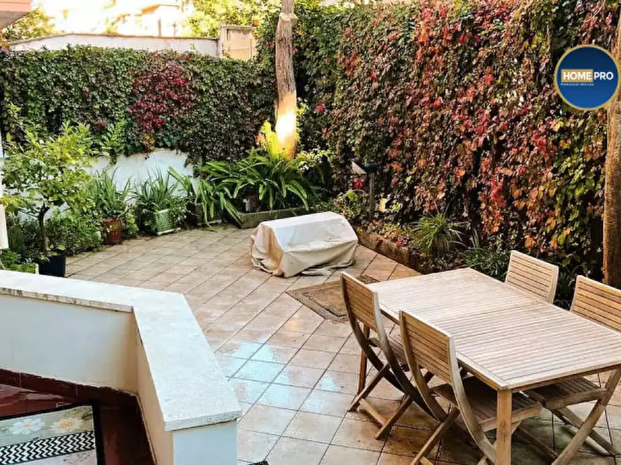 Immagine 3 di Appartamento in affitto  in via Cremuzio Cordo a Roma