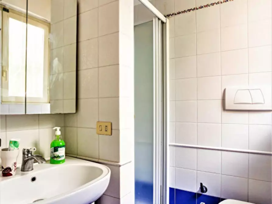 Immagine 17 di Appartamento in affitto  in via Cremuzio Cordo a Roma