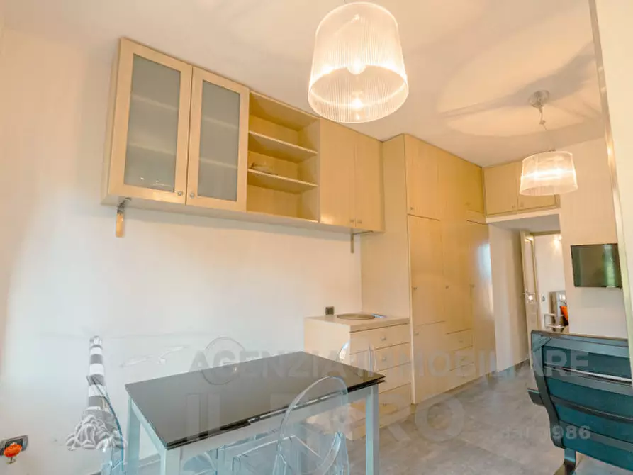 Immagine 2 di Appartamento in vendita  in via fratelli bandiera 7 a La Maddalena