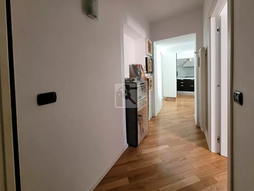 Immagine 10 di Appartamento in vendita  in Via Nazionale a Vallelaghi