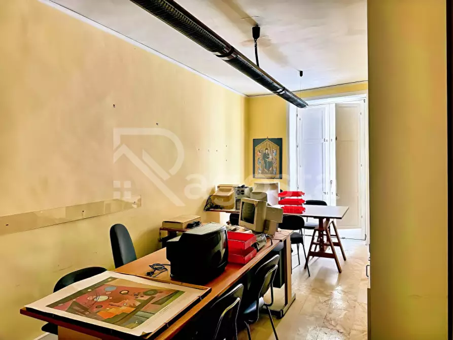 Immagine 2 di Appartamento in affitto  in Vico Giulio Ruggi D'Aragona a Salerno